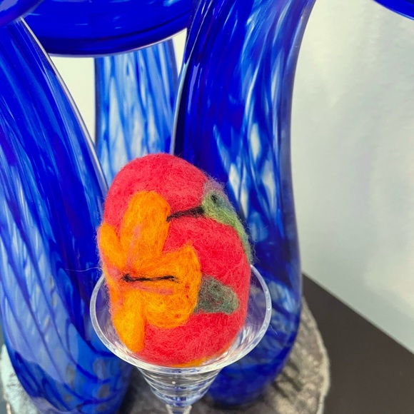 Hand crafted custom order needle felted eggs - Picture 14 of 16